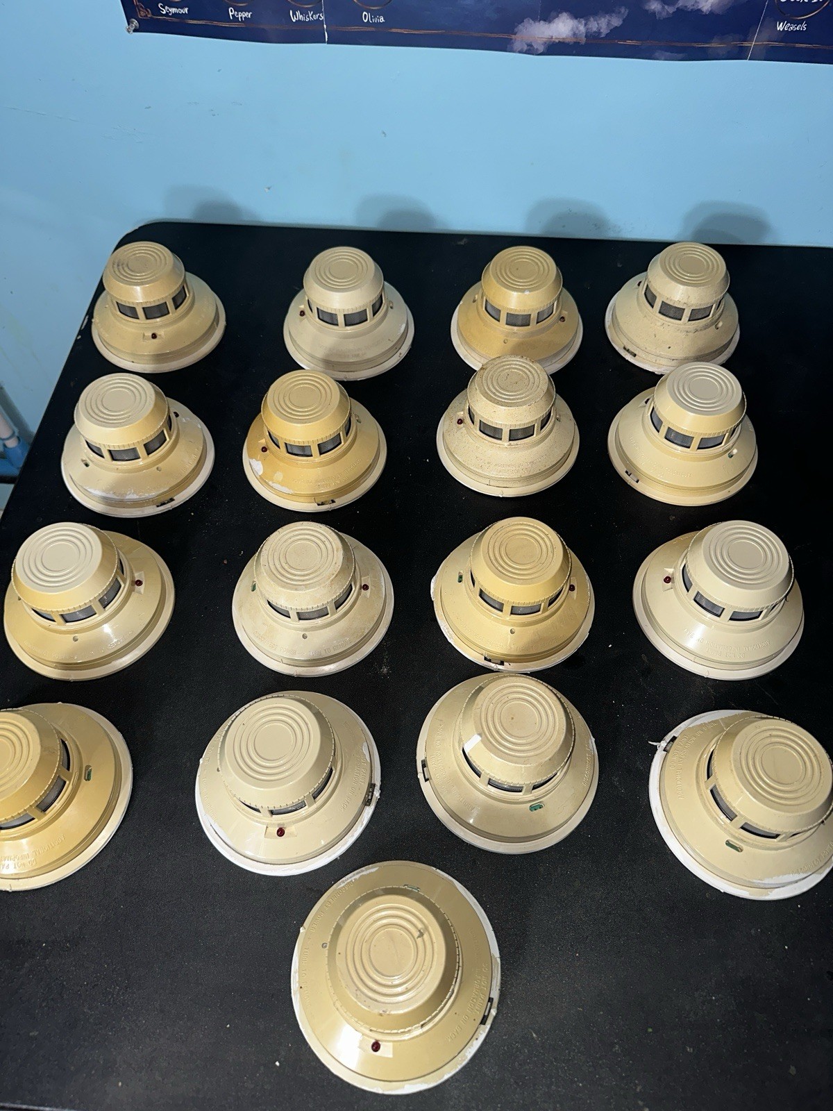 System Sensor 2400 Smoke Detector-Lot of 17