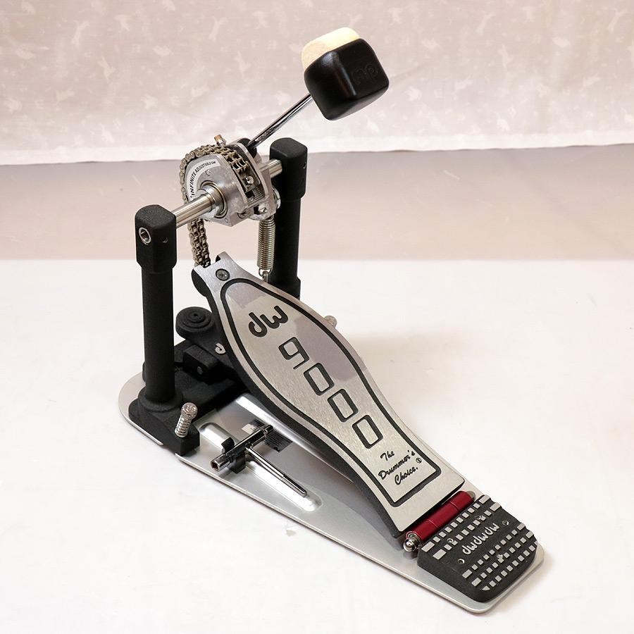 DW DW9000 Bass Drum Pedal Single Adjustable Drive Smooth Action