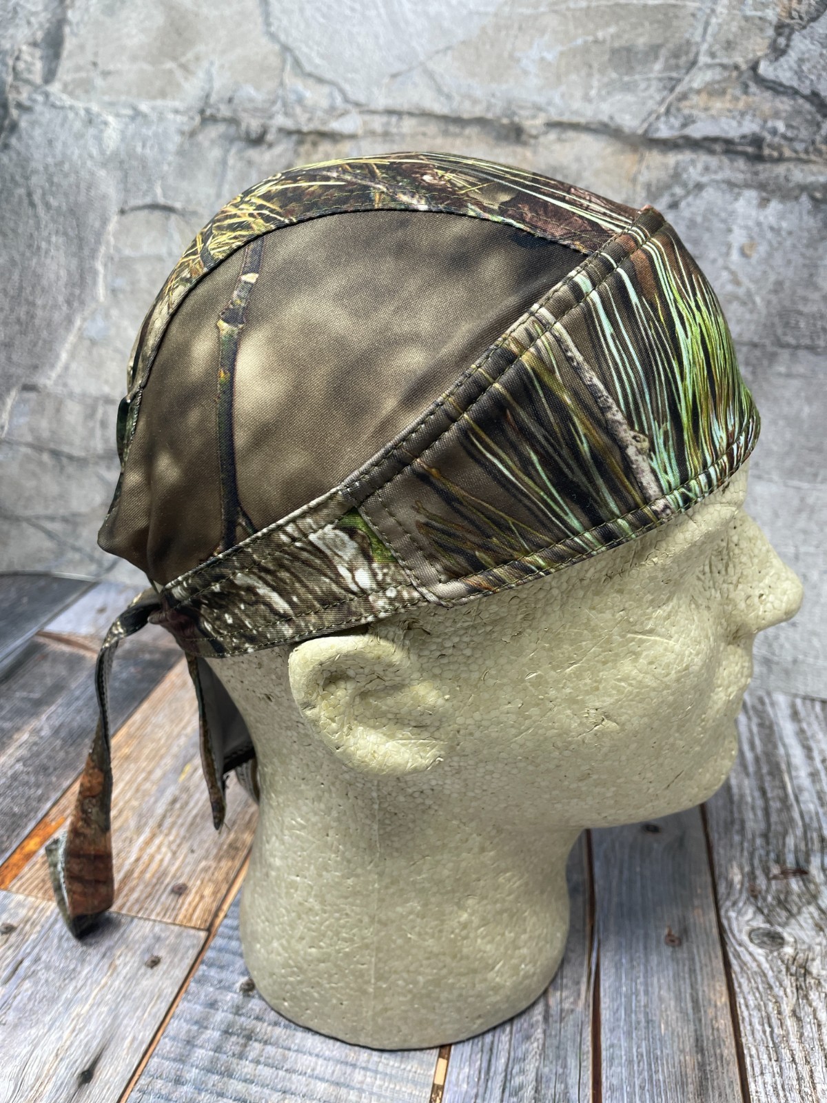 Mossy Oak Break Up Country Camouflage Microfiber Stretch Headwrap Skull Cap Hat