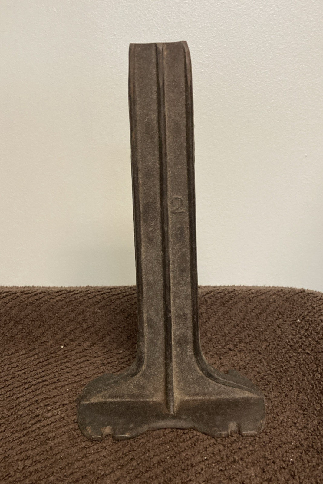 Antique Cast Iron #2 Cobblers shoe form stand - 9.25 in. H