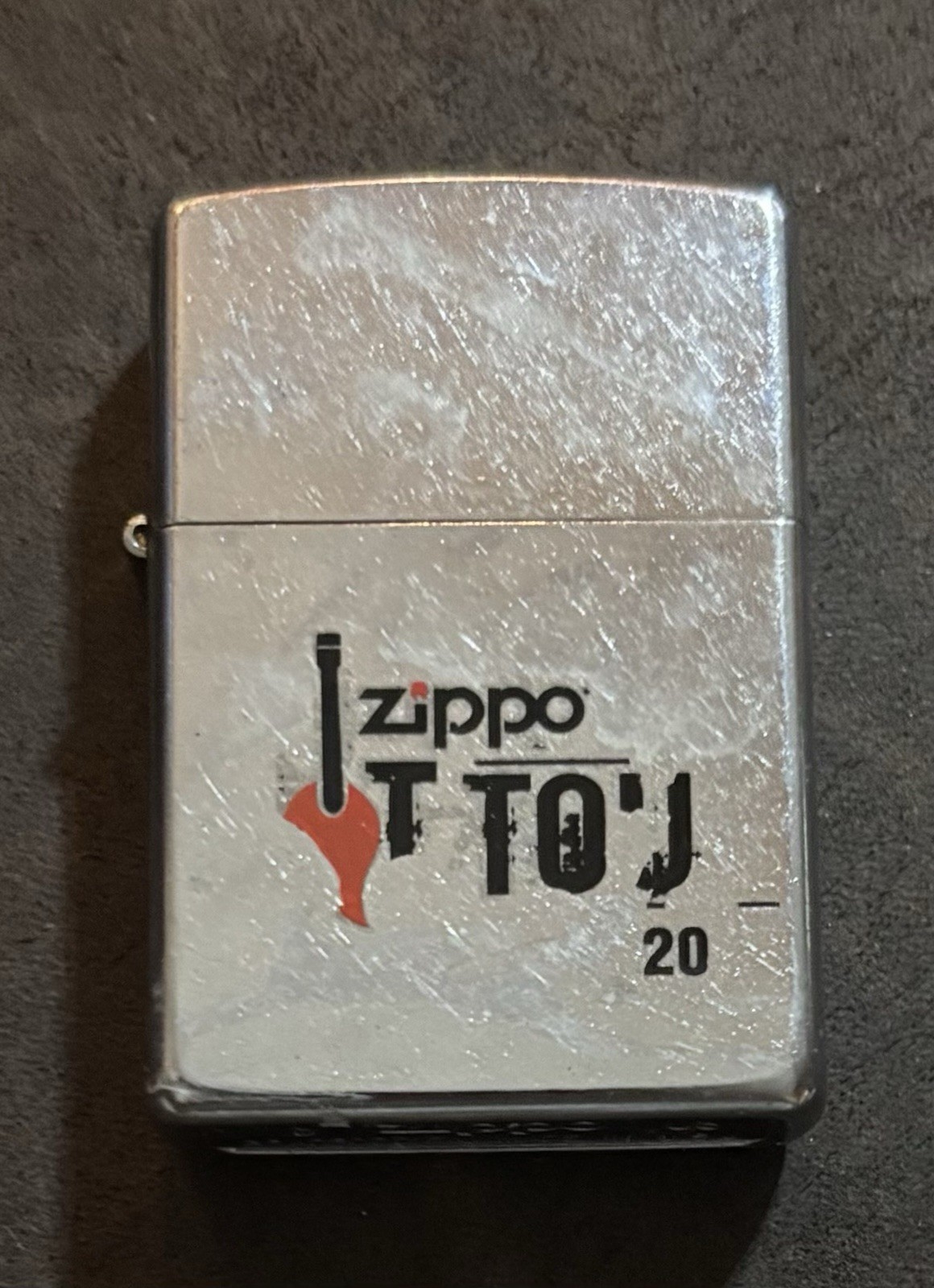 2006 ZIPPO HOT TOUR GUITAR COLLECTIBLE - Never Opened