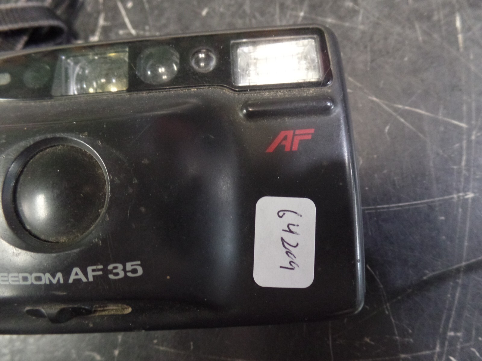 Minolta Freedom AF 35 35mm Film Point And Shoot Camera UNTESTED