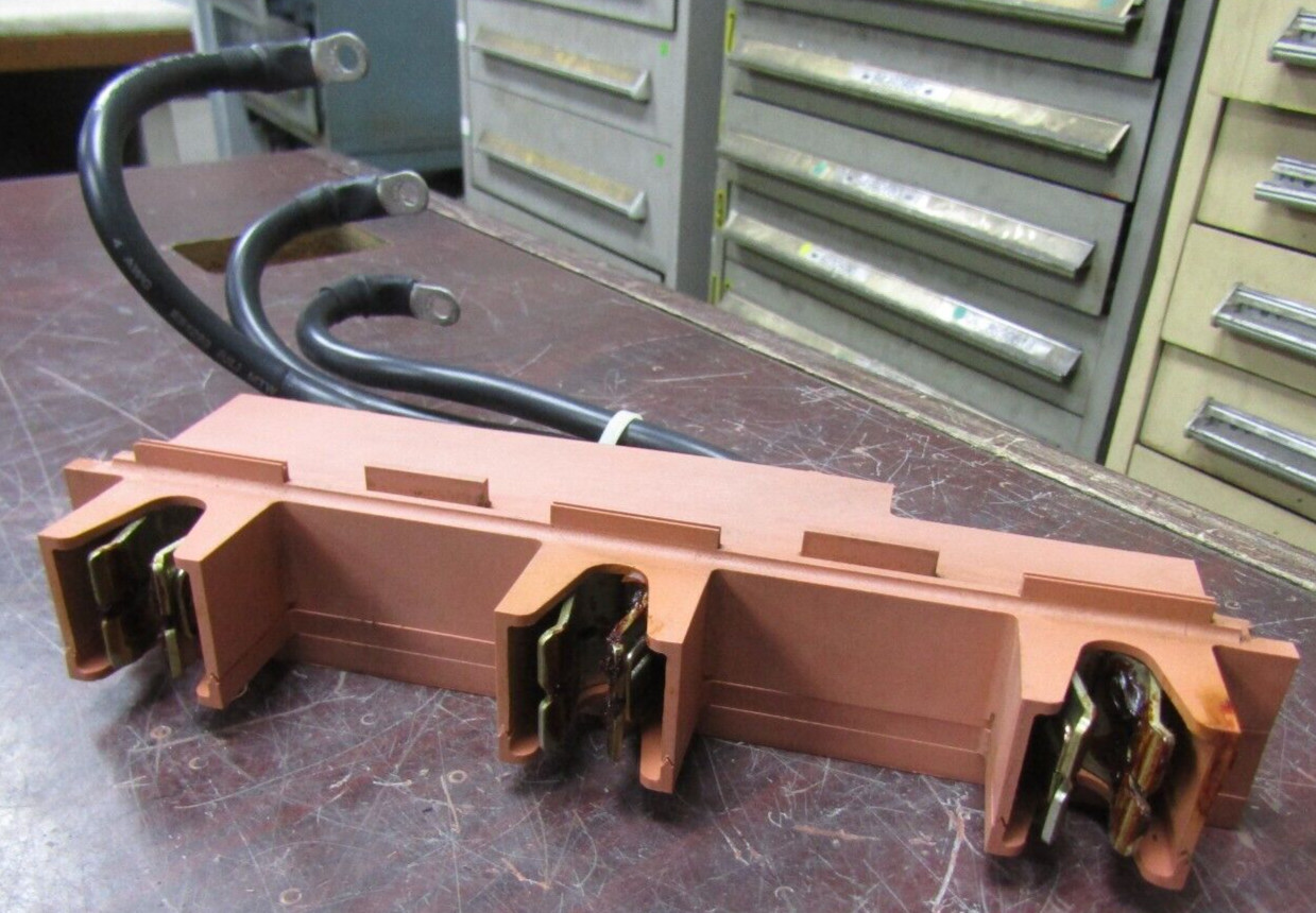 😃 GE GENERAL ELECTRIC 30 AMP EVOLUTION E9000 MCC BUCKET STABS 3 POLE E9000L4G1