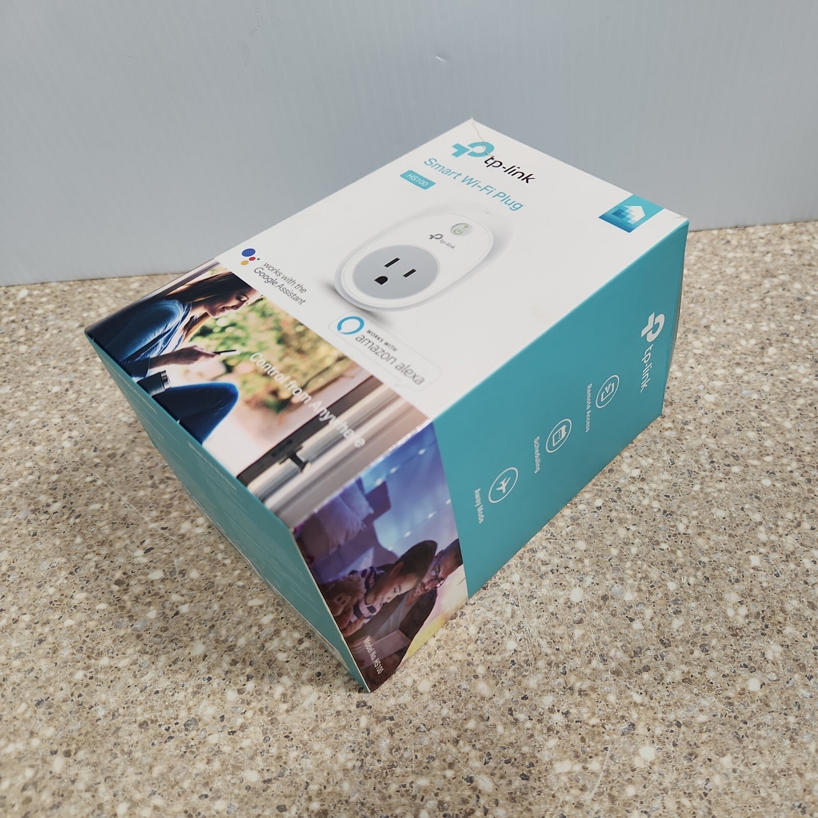 TP-Link HS100 Wi-Fi Smart Plug Kit ~ NEW Open Box