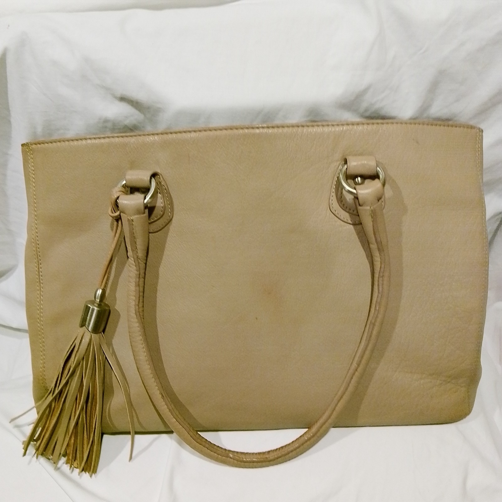BFB LAPTOP TOTE VEGAN LEATHER CARAMEL MULTI-POCKET UNIQUE SHOULDER CARRY ON BAG