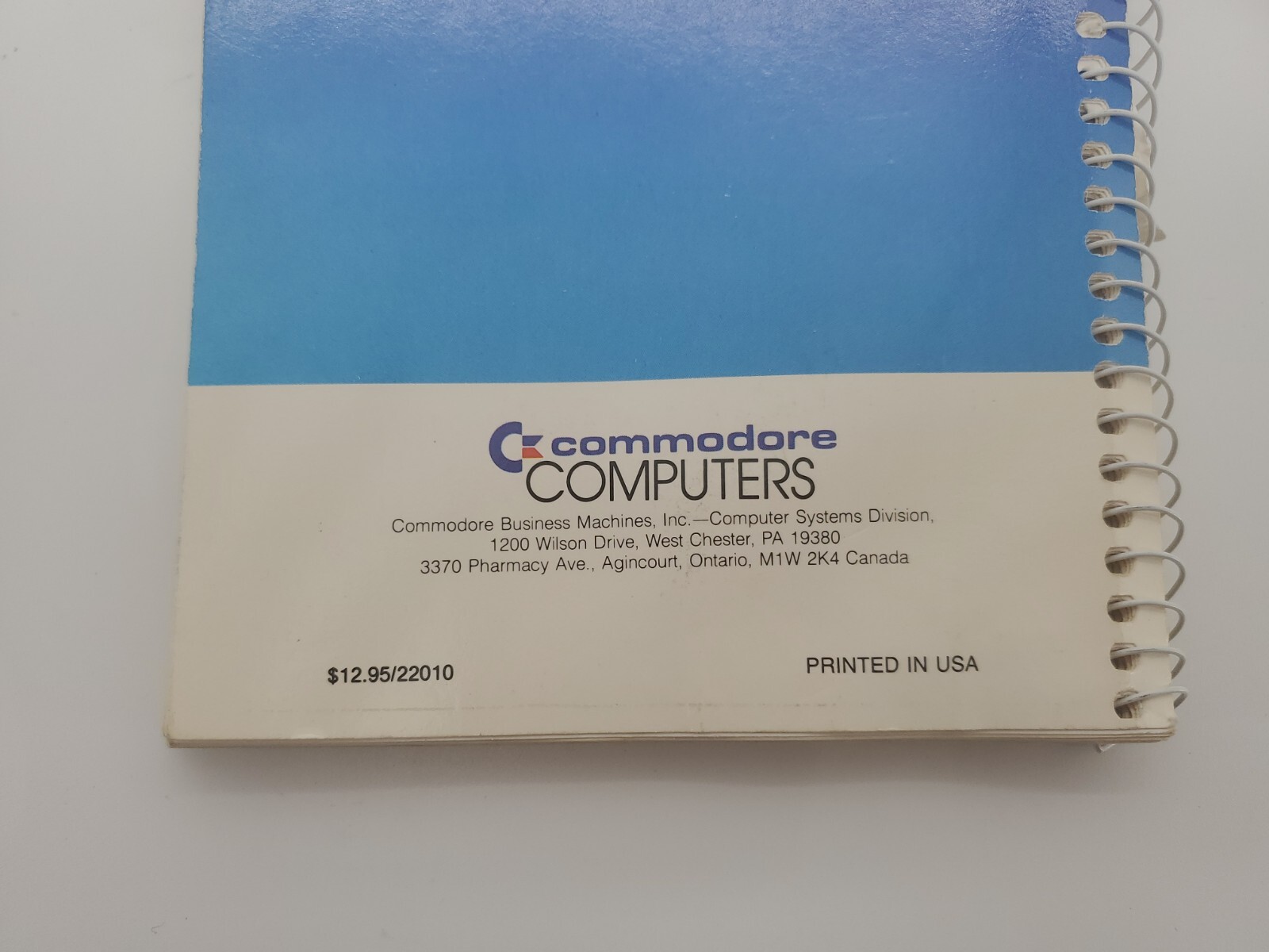 Vintage 1983 Commodore 64 Computer User's Guide First Edition eighth Printing