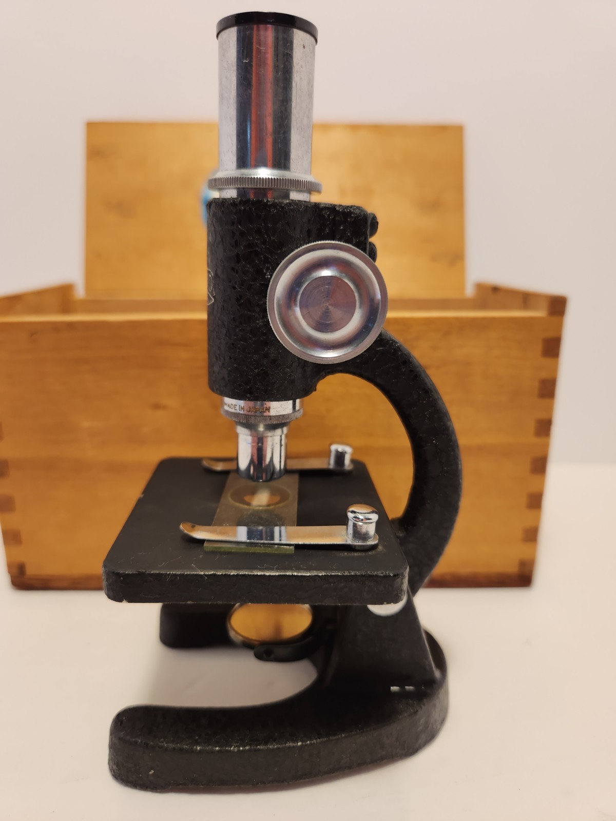 VINTAGE MICROSCOPE SEIKO 150X - with Original Box - Japan Made