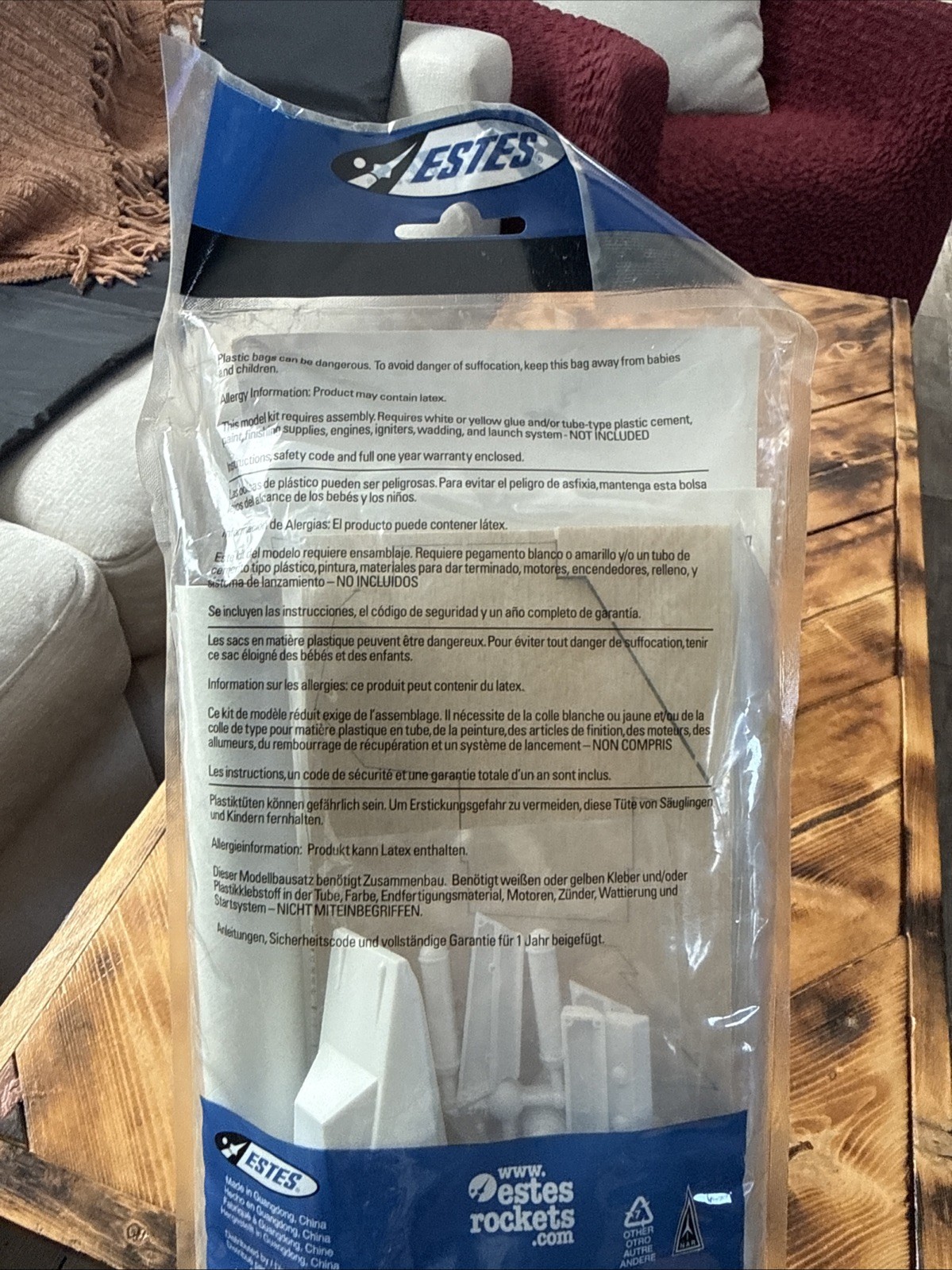 Estes Asteroid Hunter Flying Model Rocket Kit level 5 Expert