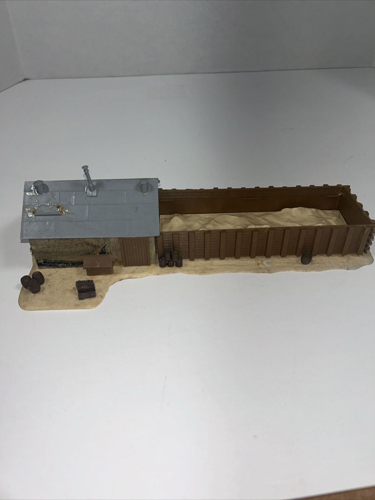 ho Pola Quick Plastic sand/gravel  holding building