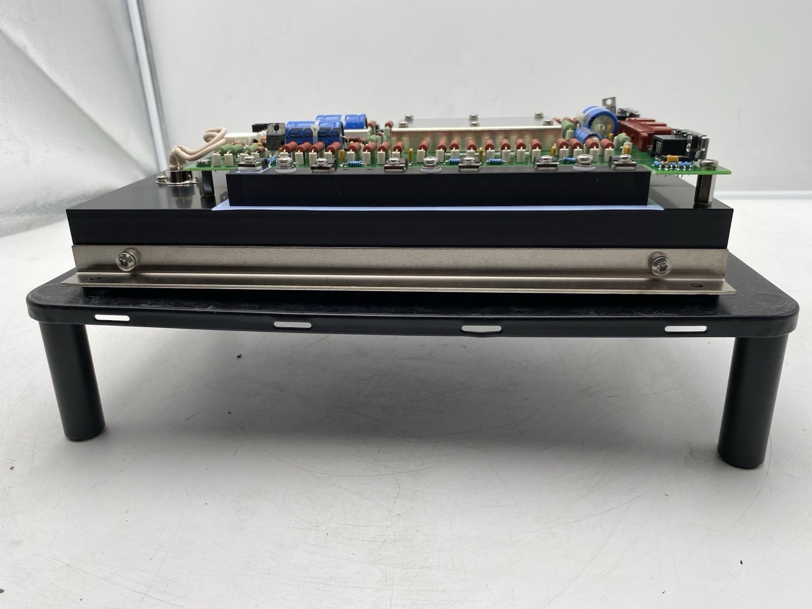 FEI 4022 192 9330 Circuit Board on Rack Mount