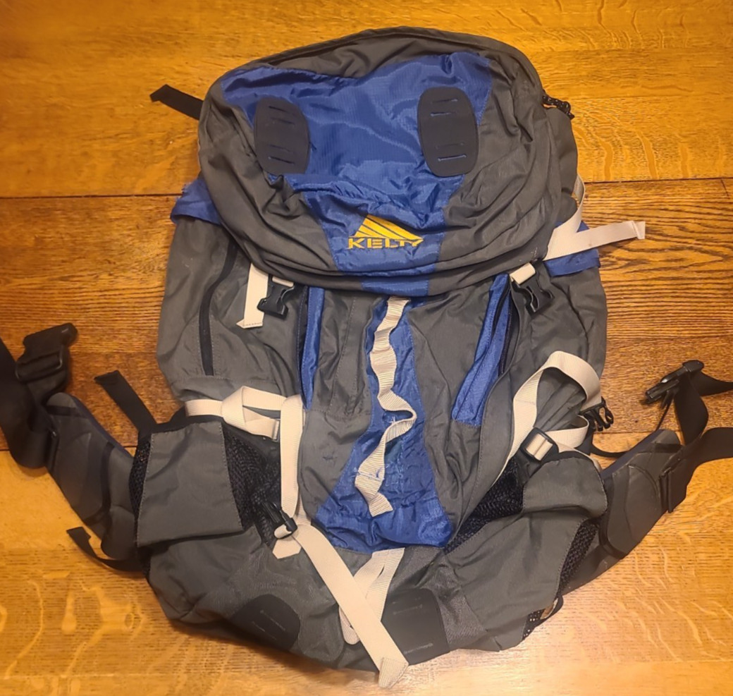 Kelty Coyote 4750 Hiking Backpack /Used Good Condition TONS OF ROOM
