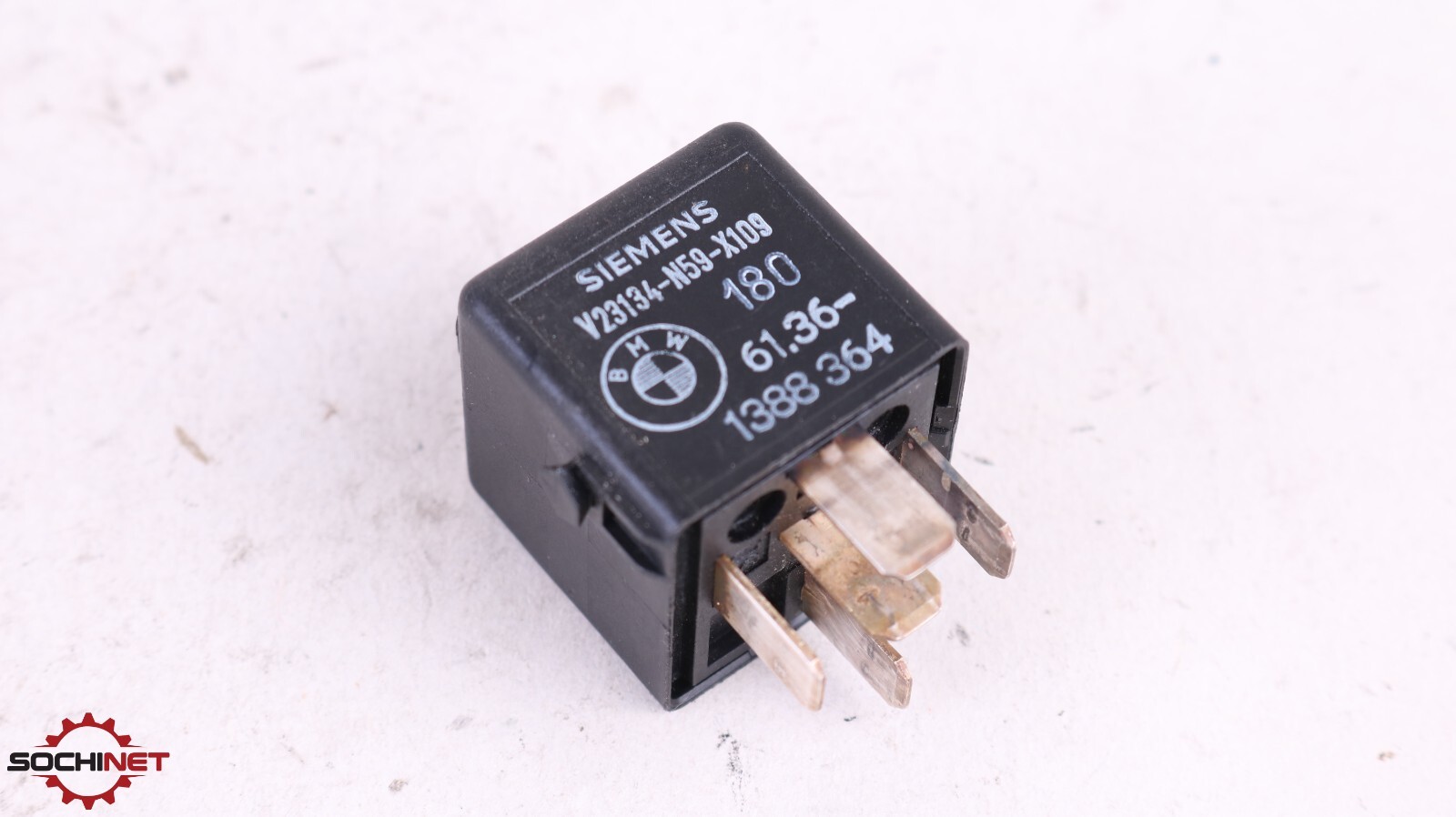 BMW SIEMENS MULTI PURPOSE RELAY OEM 61361388364