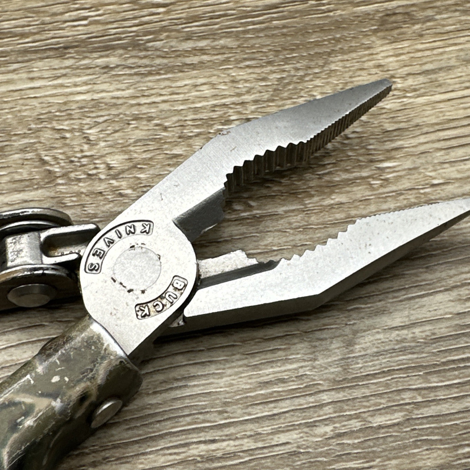 Buck Knives Bucktool Model 360 Camo Multi-Tool Multitool Pliers