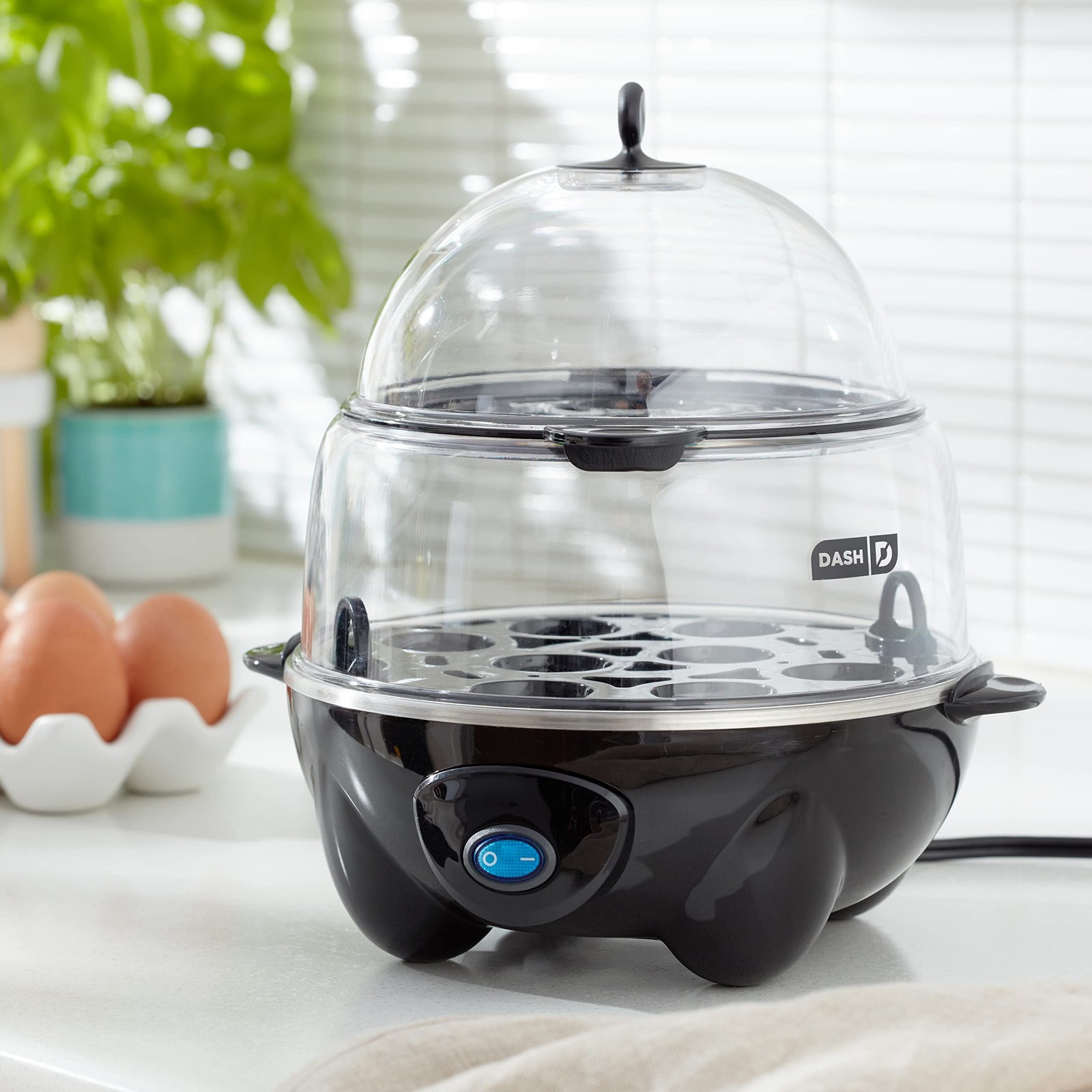 Dash Deluxe Egg Cooker - 12 Capacity, with Auto Shut Off Feature, Black
