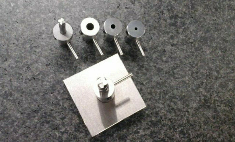 Carbide End Mill Sharpening Fixture