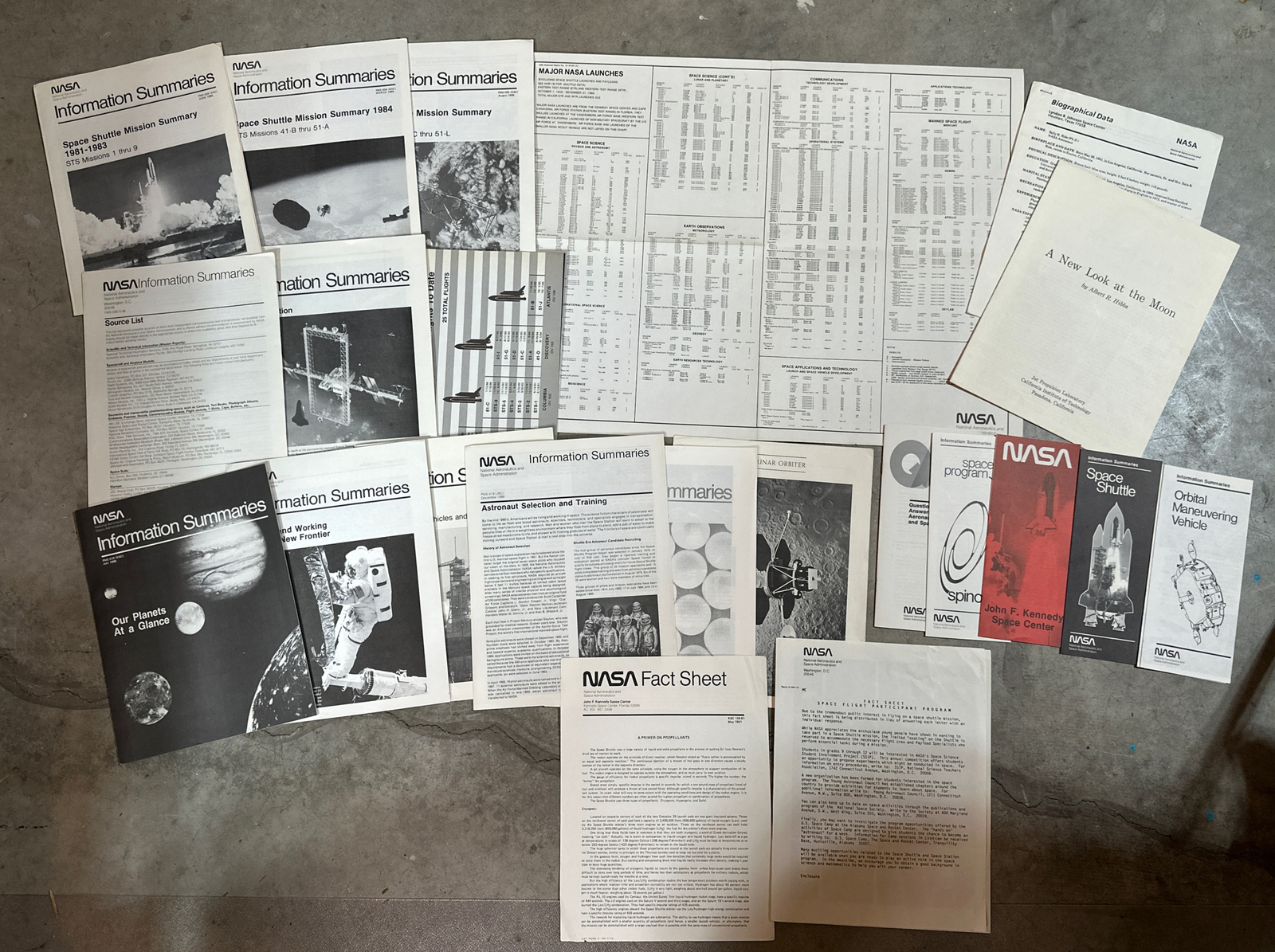 Vintage NASA, Space Related, Papers, Releases, Pamphlets Lot / Sally Ride Bio