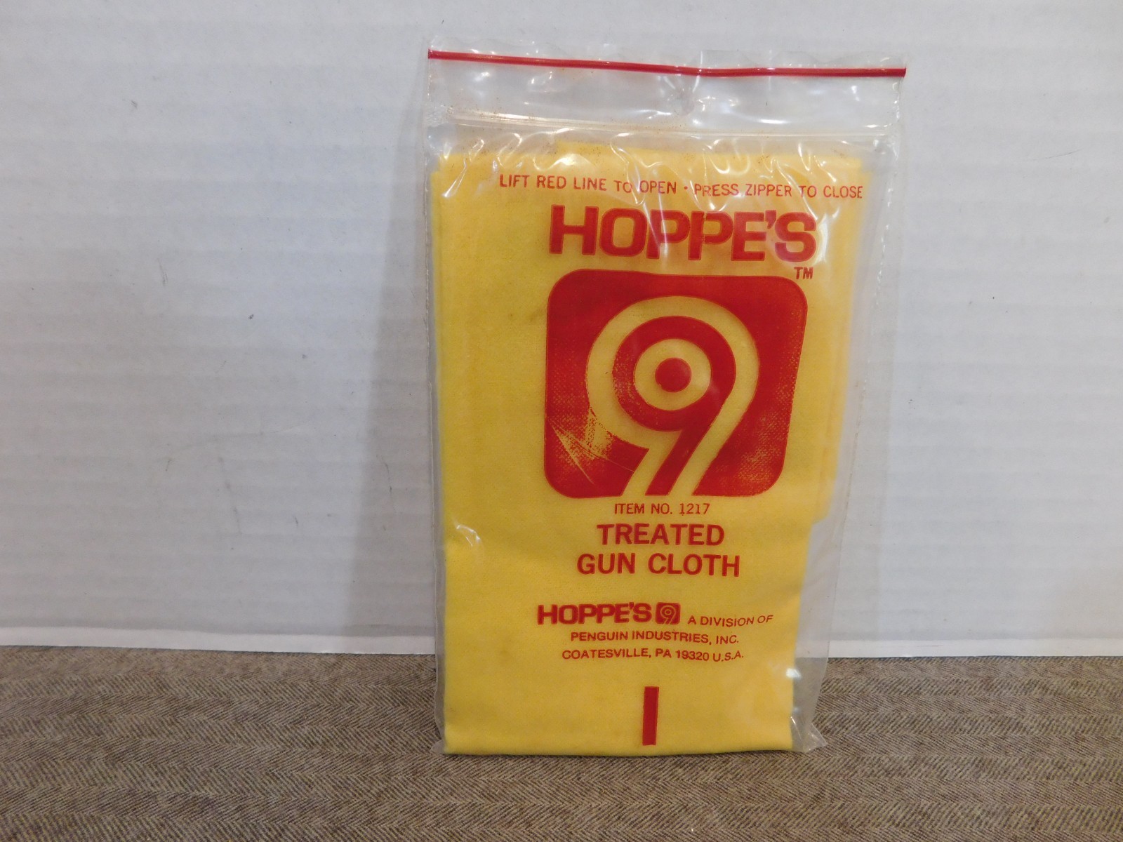 Hoppes #1217 Treated Gun Cleaning Cloth