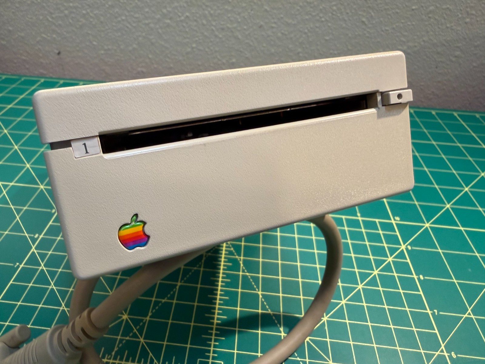 Apple 3.5 Drive A9M0106, New Eject Gear, Cleaned, lubricated, 100% working