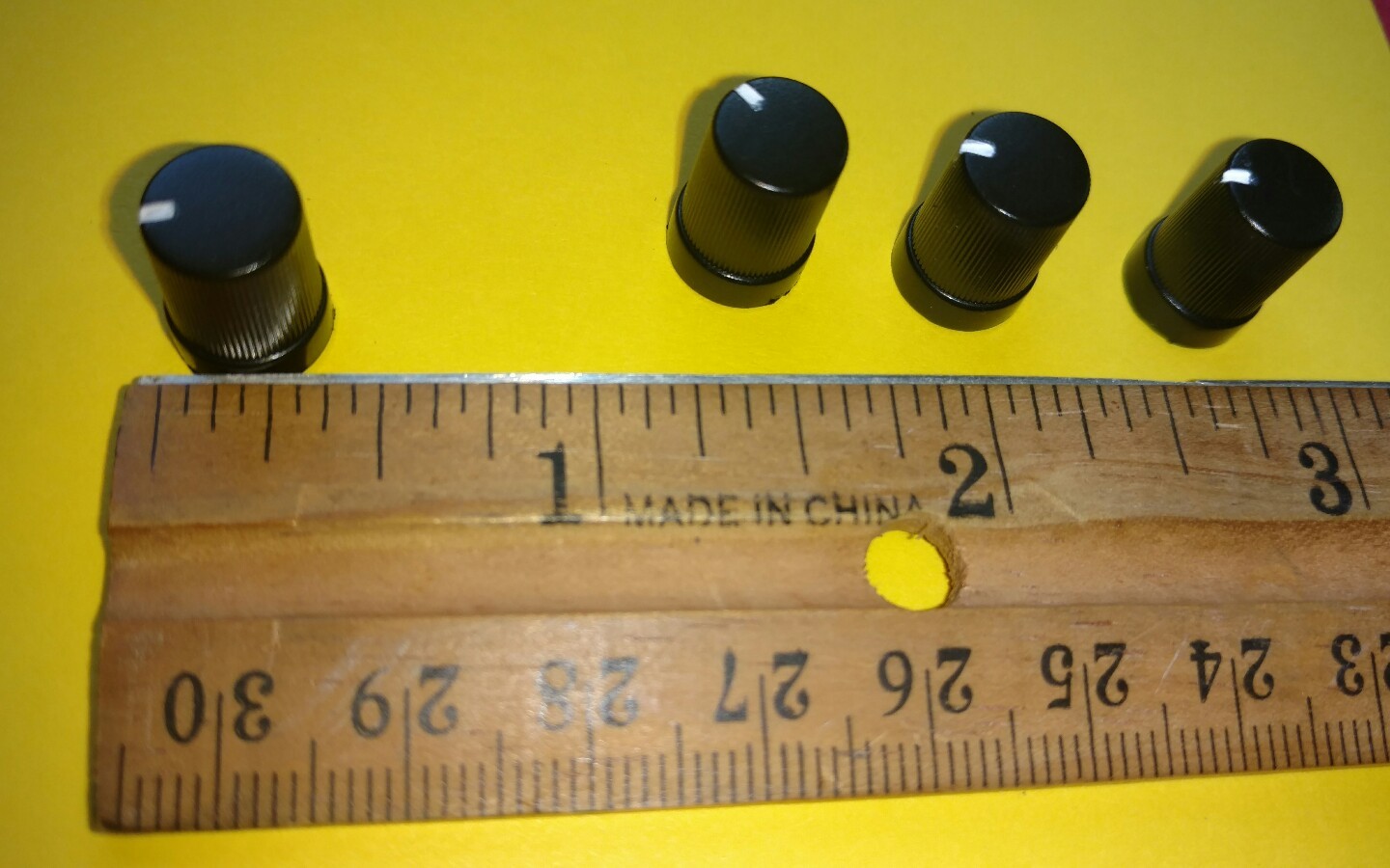 4 Small Mini Black Control Knobs Pedal Stompbox Mixer Projects Replacement Part