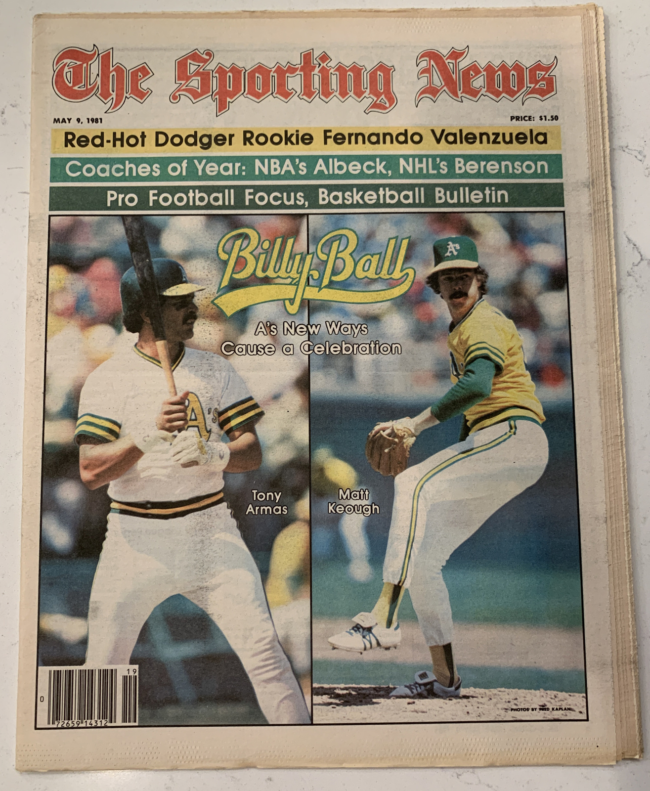 The Sporting News May 9, 1981 Oakland A’s, Fernando Valenzuela, Baseball (B36)