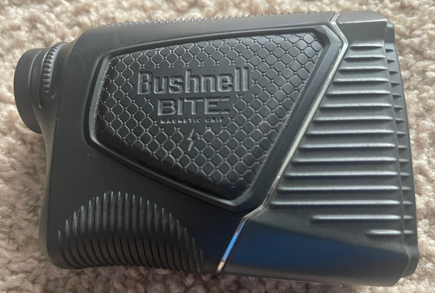 Bushnell Pro XE Golf Laser Rangefinder - Black/Silver (201950) - GREAT CONDITION