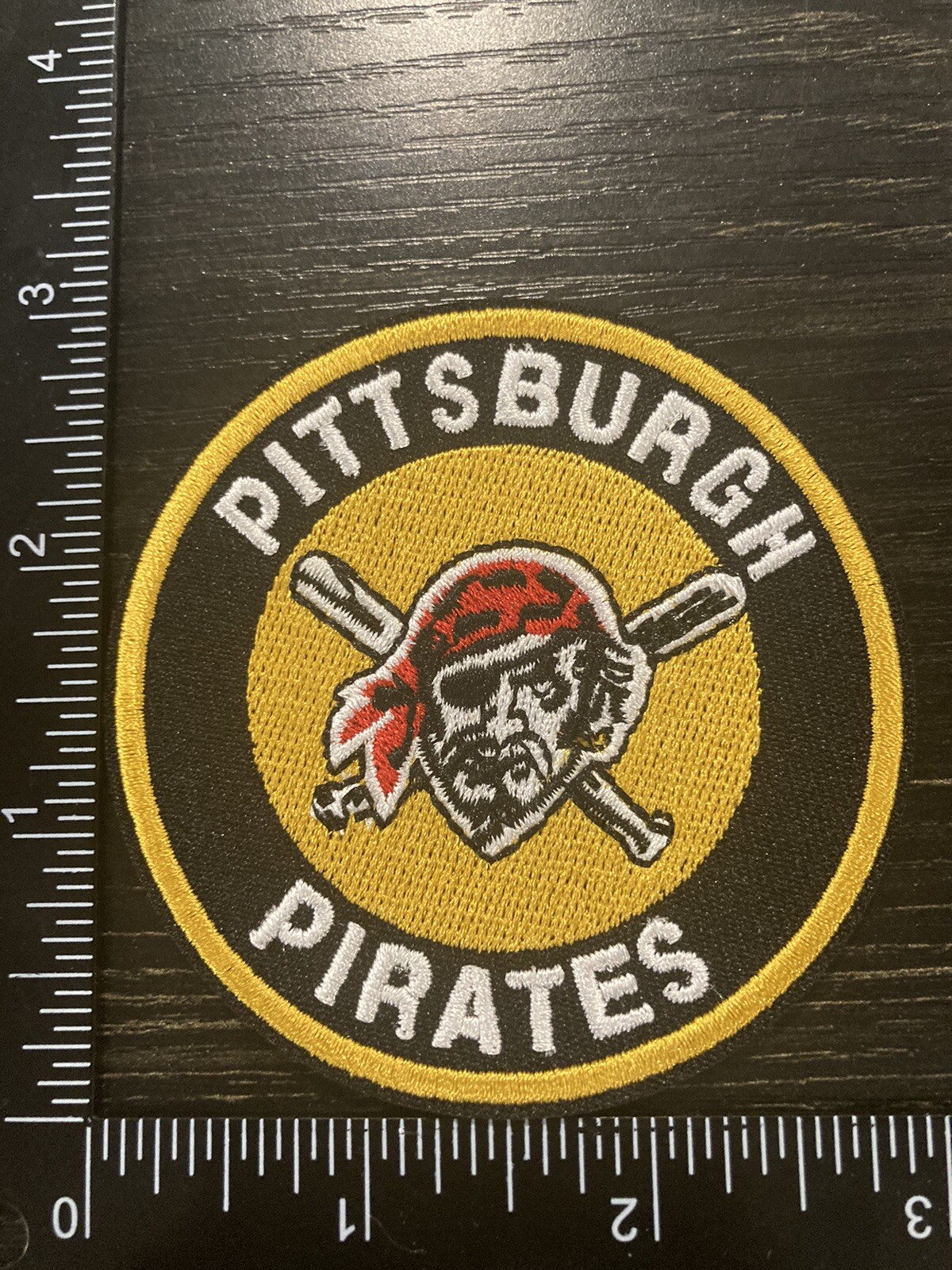 PIITTSBURGH PIRATES MLB BASEBALL EMBROIDERED IRON ON PATCH