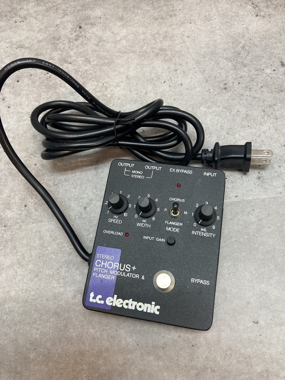 TC Electronic SCF Stereo Chorus+ Guitar Effect Pedal Used with Box Scratches