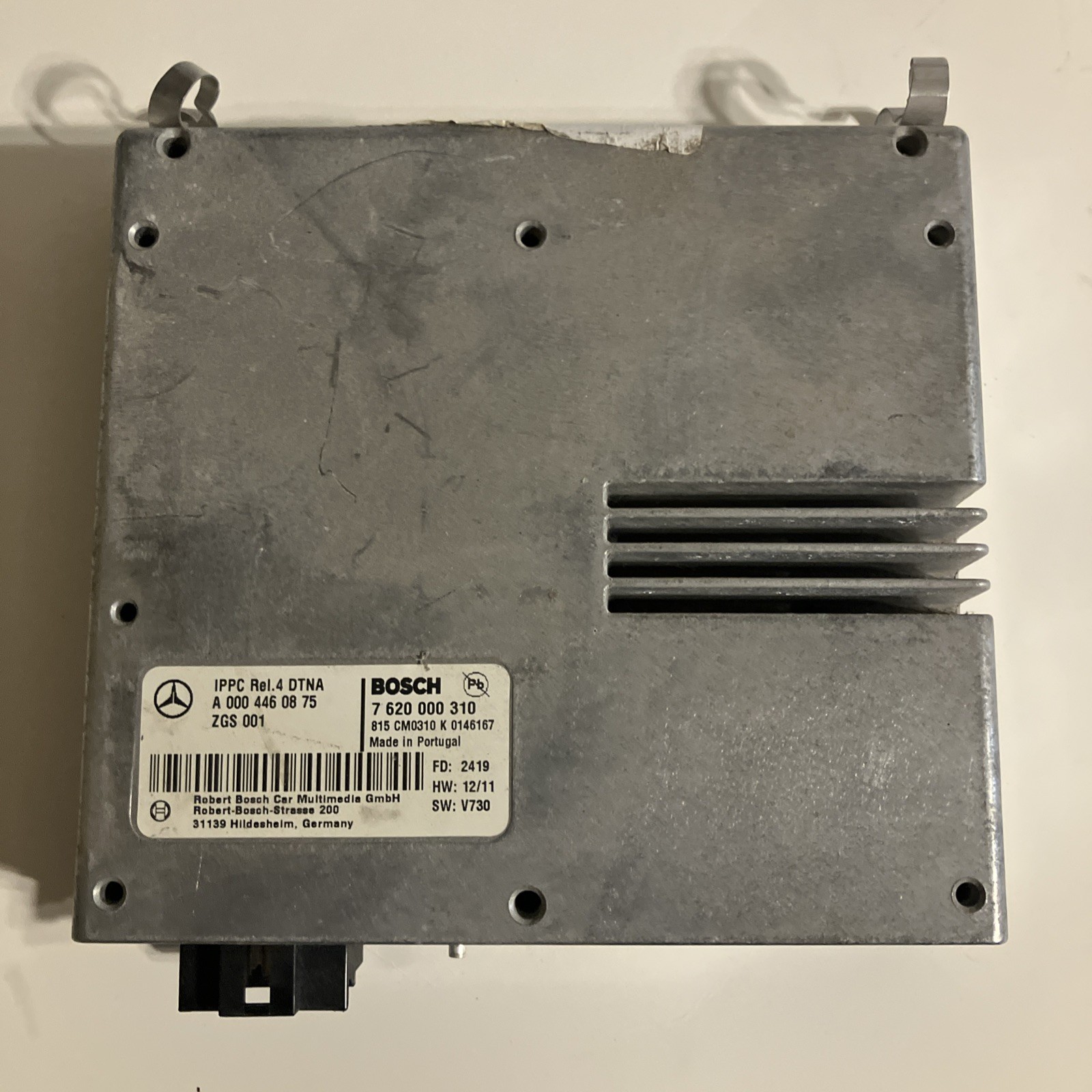 FREIGHTLINER CASCADIA Bosch Cab Control Module CECU | P/N A0004460875
