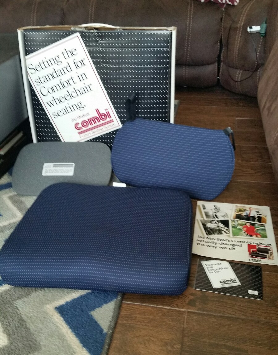 Jay Medical Bombi Wheelchair Cushion Chair Seat 200 Regular Adult w/ lumbar Navy