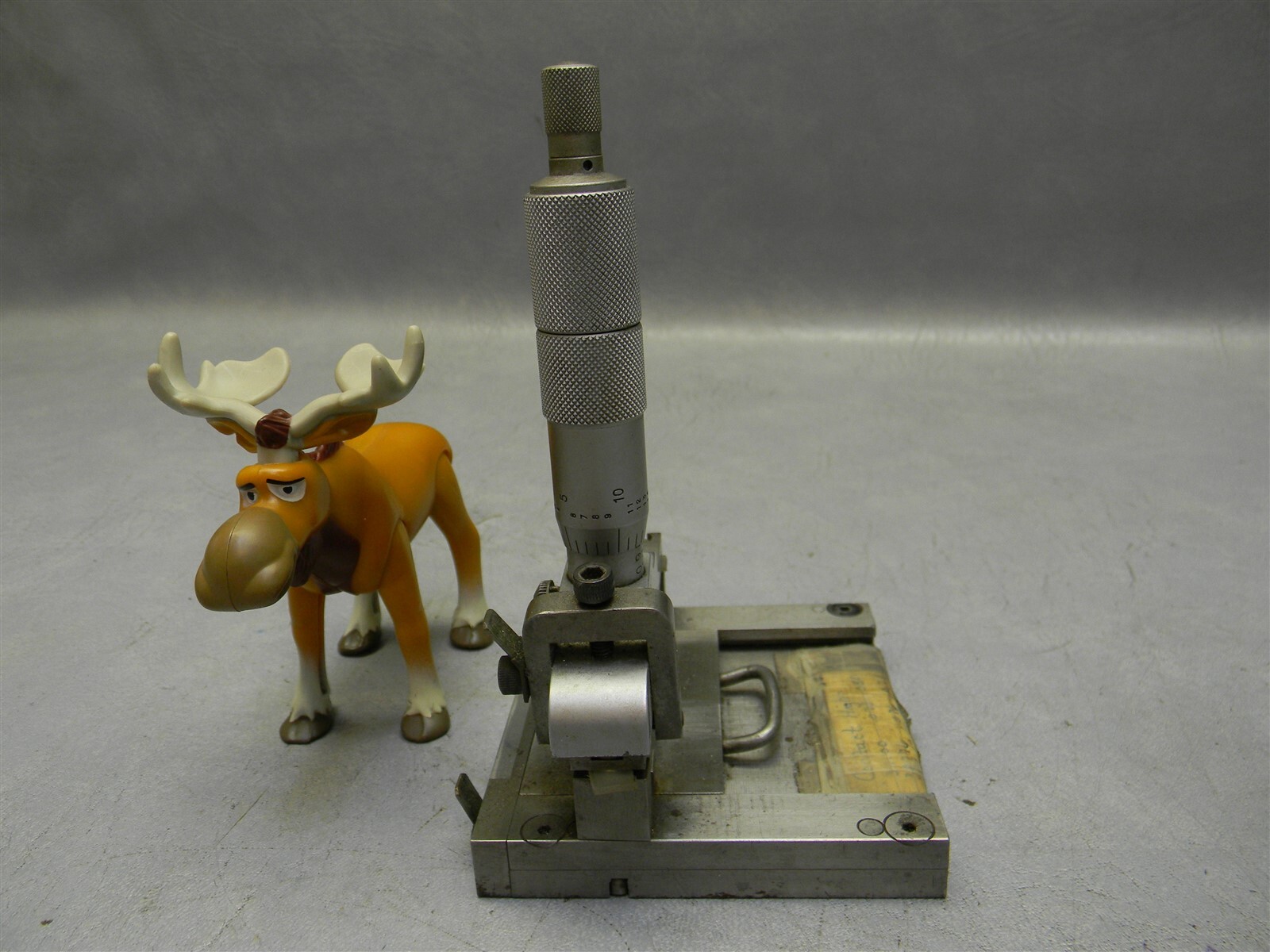 Mitutoyo .001" Depth Micrometer Gauge with stand
