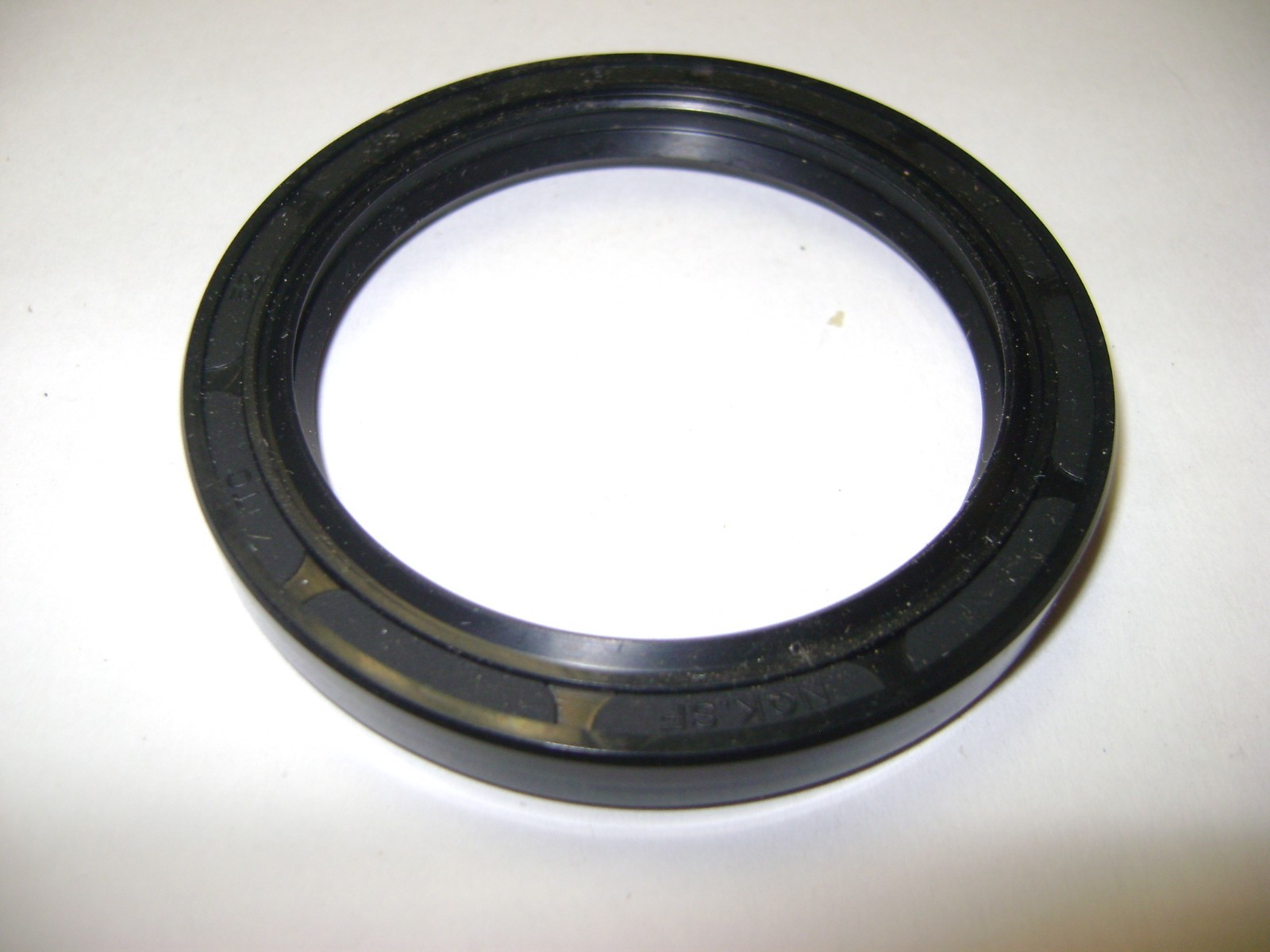NEW TC 52X68X8 DOUBLE LIPS METRIC OIL / DUST SEAL 52mm X 68mm X 8mm