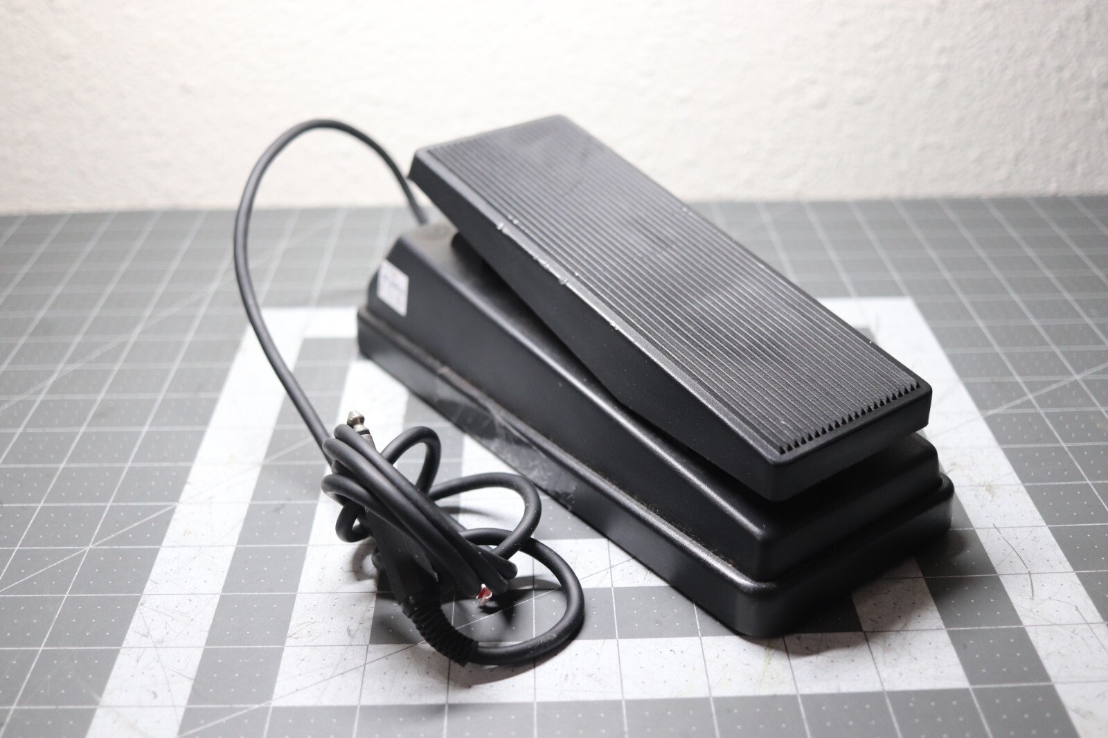 Vintage EMU Systems Expression Pedal