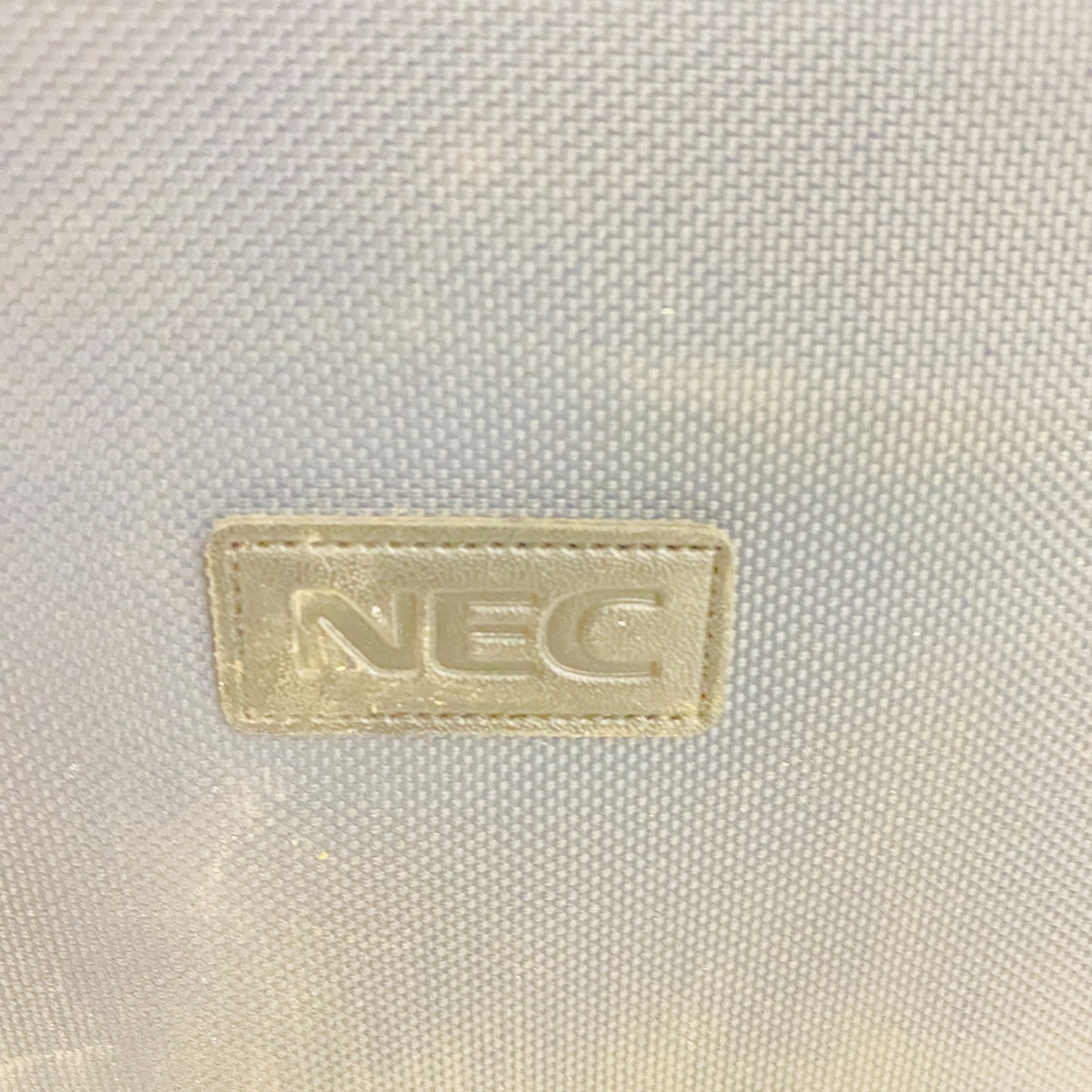 NEC MultiSync LT154 XGA Portable Projector with Remote and Carrying Case