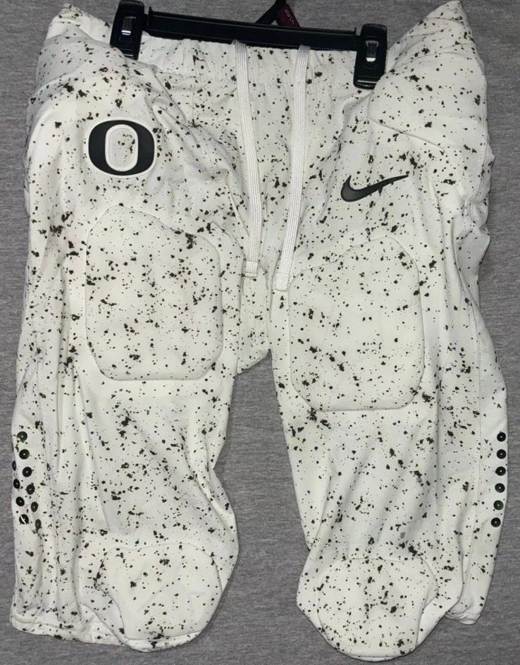 2021 OREGON DUCKS PE GAME WORN Nike Speckled Eggshell Football Pants With Pads