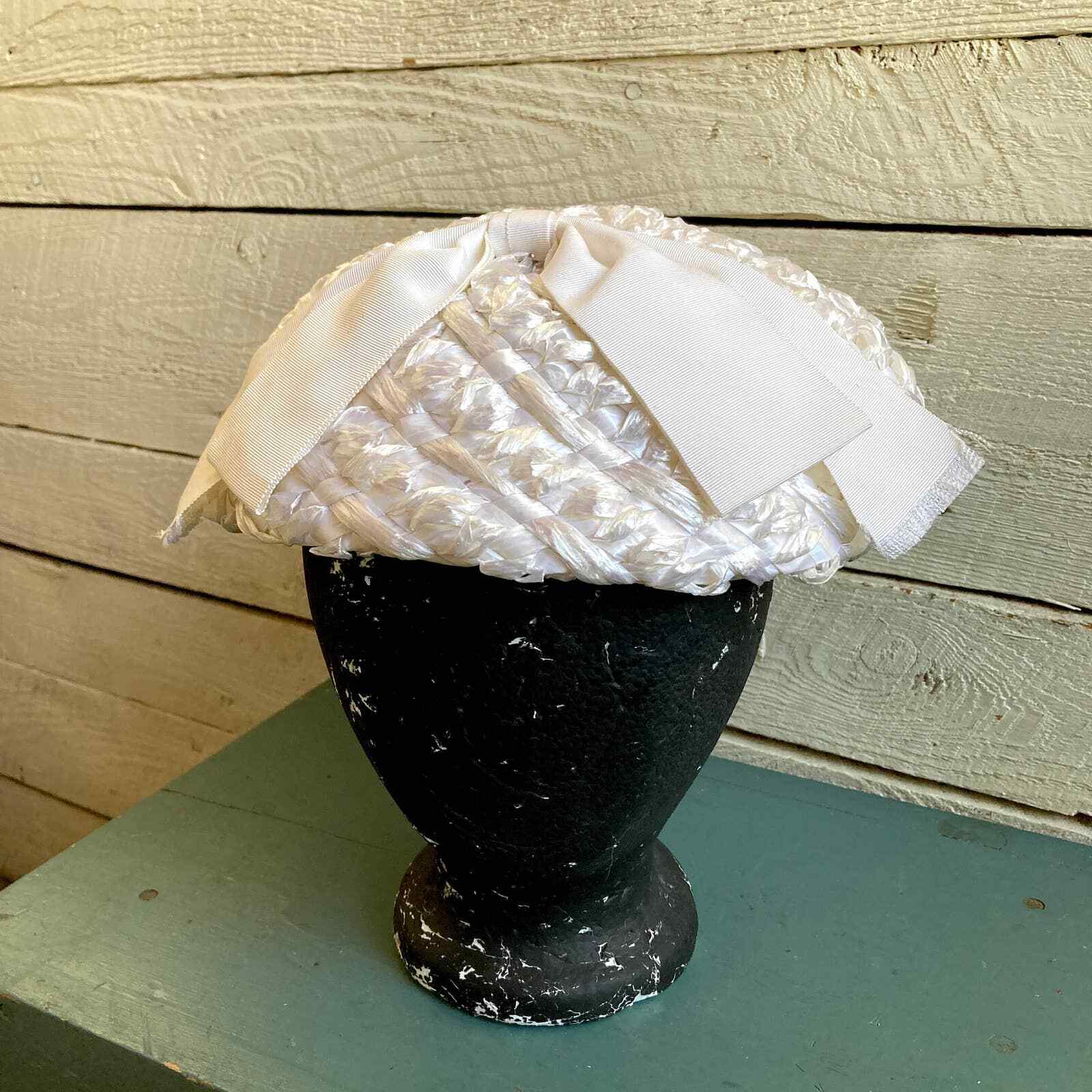 60s White formal straw raffia hat bow wedding grosgrain ribbon