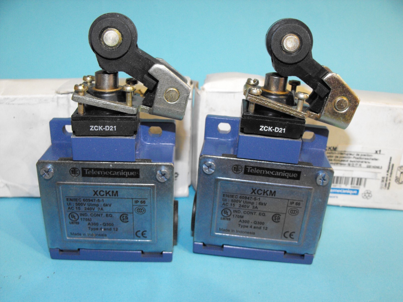 Telemecanique XCKM+ZCK-D21.Limit Switch XCKM1.8B-2014-W36.NEW