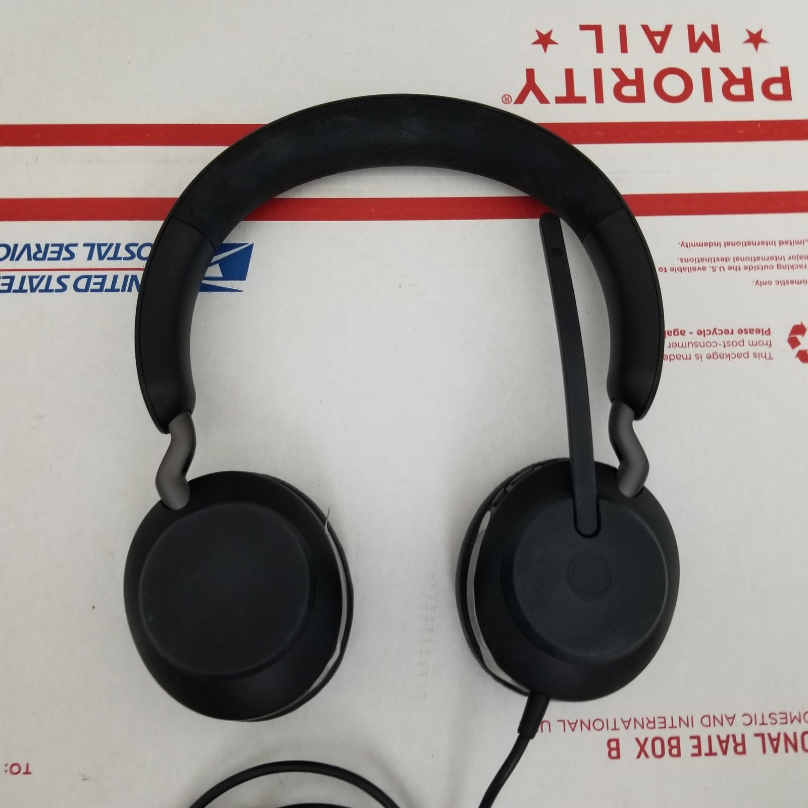 Jabra Evolve2 40 HSC130 USB-C Wired Headset Black with Case