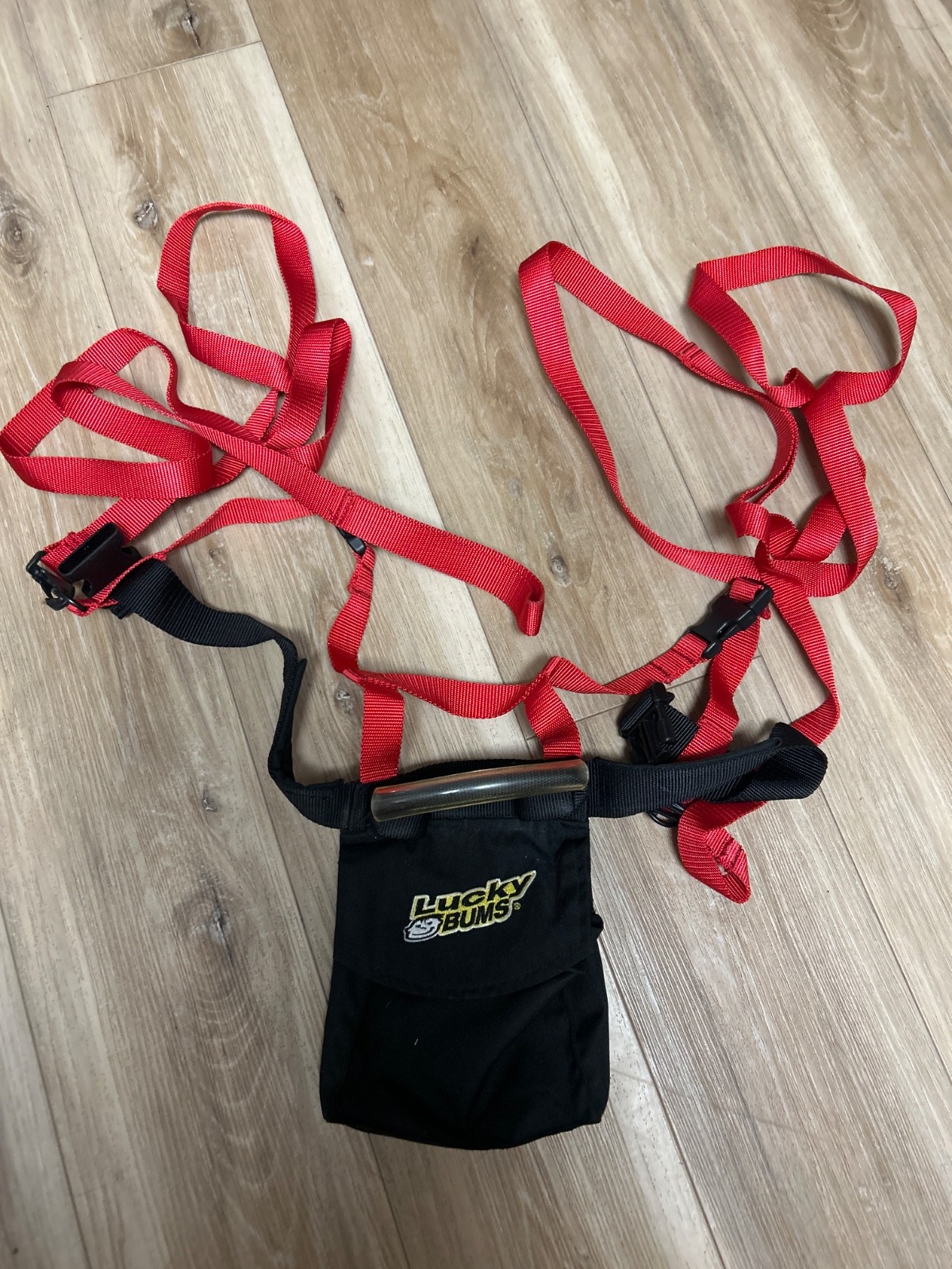 Lucky Bums Kids Learn to Ski Trainer Harness Grip'n Guide  Lashes Backpack