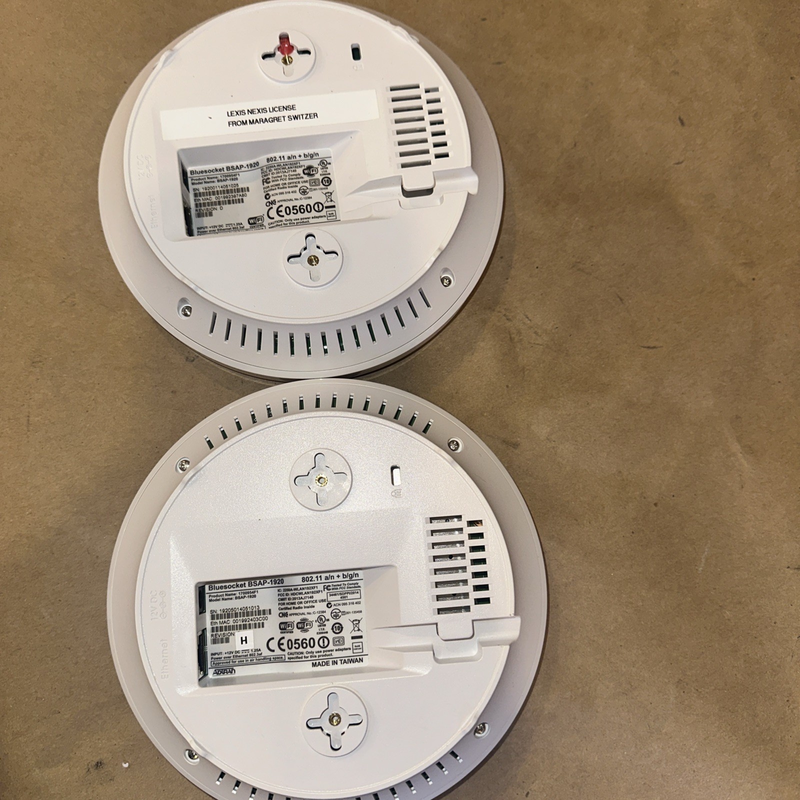 Adtran Access Points Lot of 2 – Powers On – Flashing Green Light