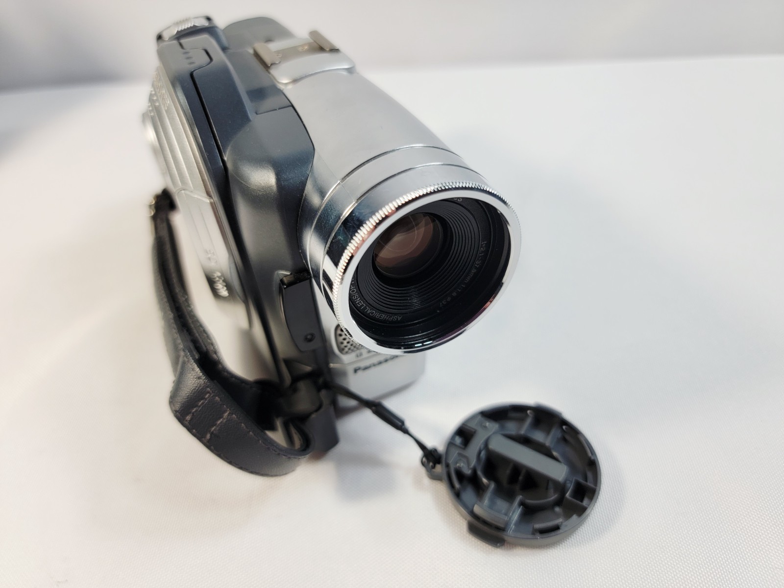 Panasonic VDR-M50 DVD Video Camcorder with 2.5-inch LCD, Bundle