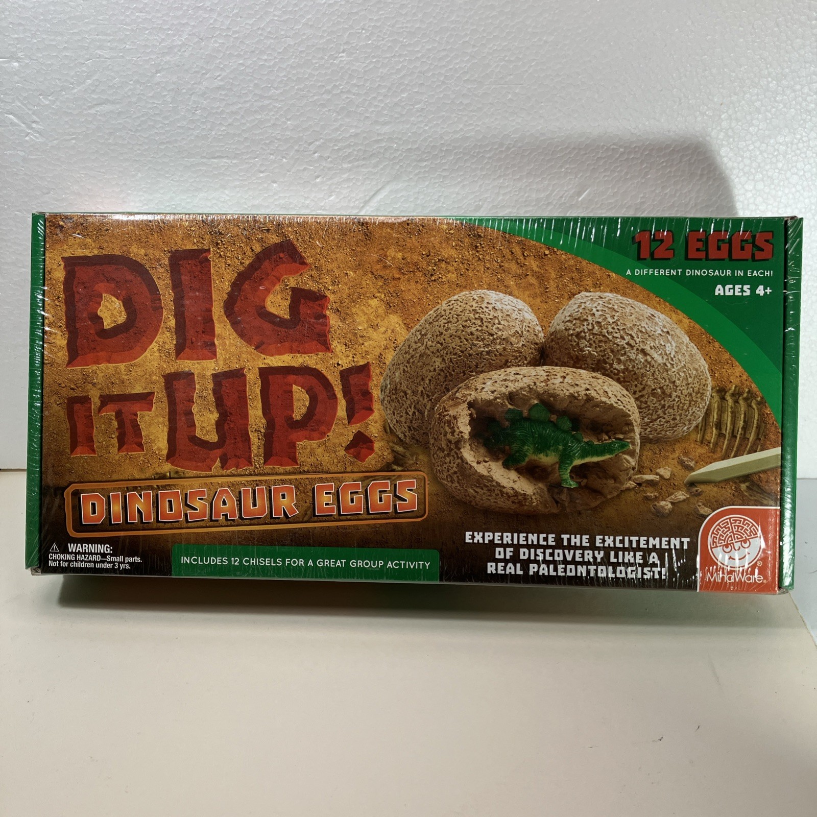 MindWare - Dig It Up! Dinosaur Eggs! Brand New Factory Sealed Kids Family Fun