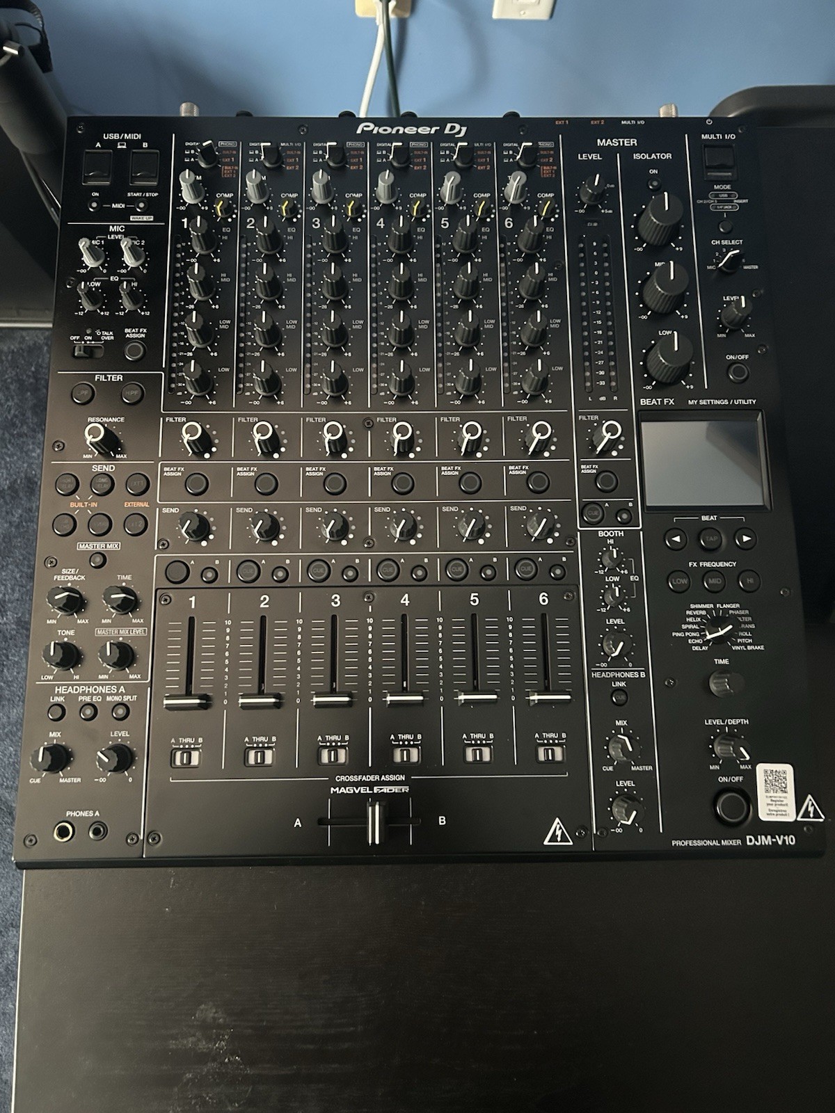 Pioneer DJ DJM-V10 6-Channel DJ Mixer