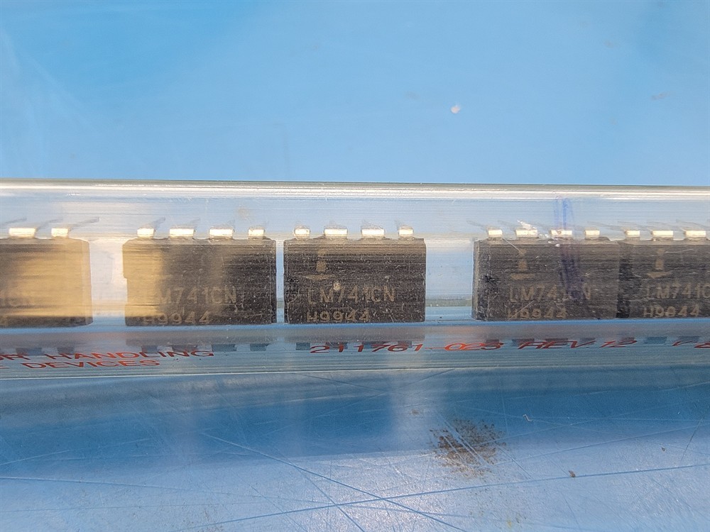 New (22pcs) LM741CN INTERSIL IC Linear