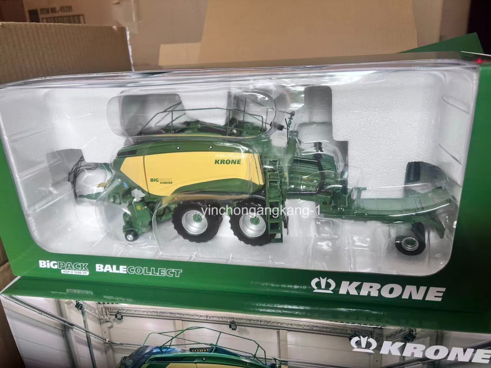 Agricultural Vehicles Ros TRACTOR CLAAS AXOS 3.105 1:32 Diecast