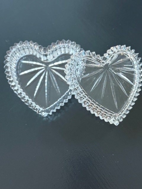 Crystal Heart Shaped Trinket Box / Ring Holder