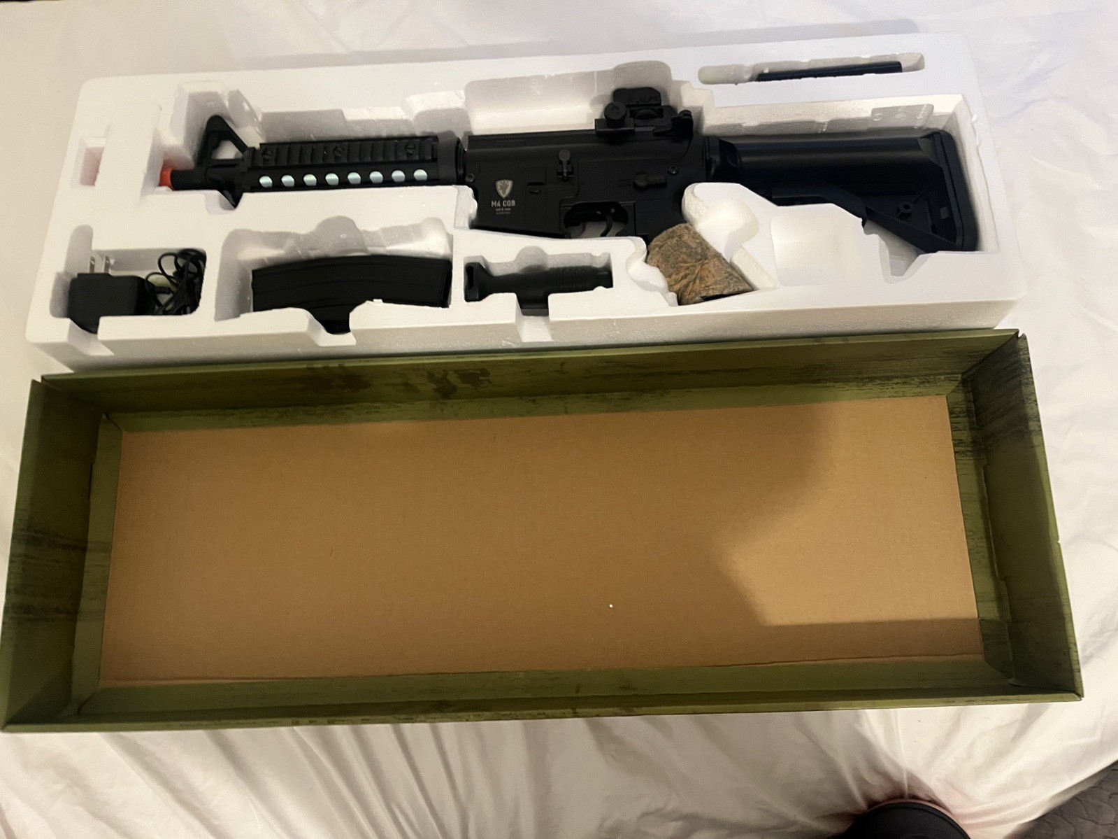 Elite Force M4 CQB AEG Airsoft Rifle – Fully Working