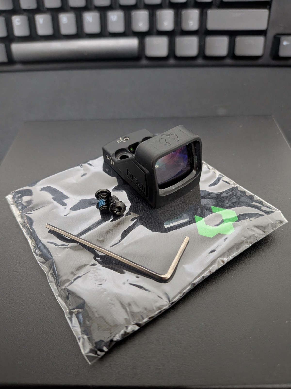 Viridian RFX11 Green Dot Sight Shield RMSc