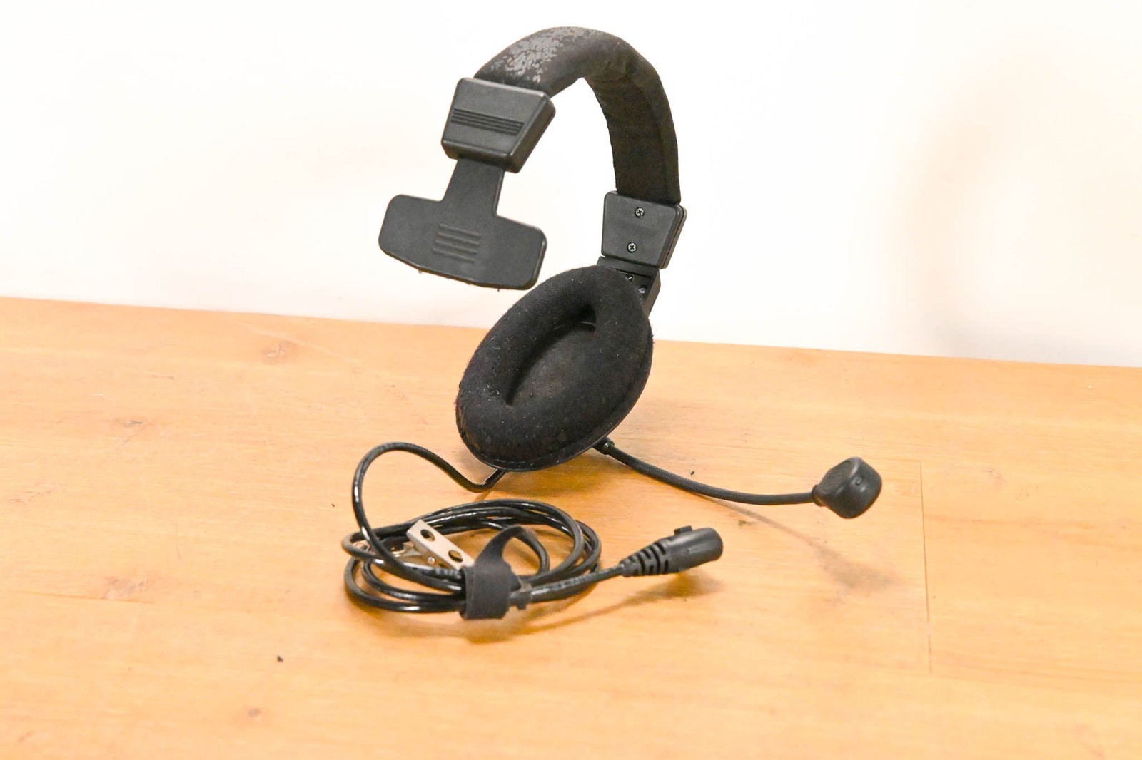 Clear-Com CC-15-MD4 Single-Ear Intercom Headset with Mini DIN Connector CG01YL4