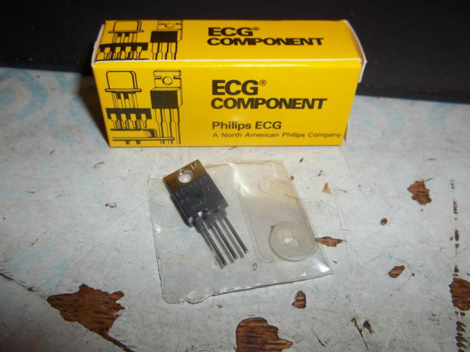 PHILIPS SYLVANIA ECG GENERAL PURPOSE RECTIFIER DIODE TRANSISTOR 5637 (*1-3)