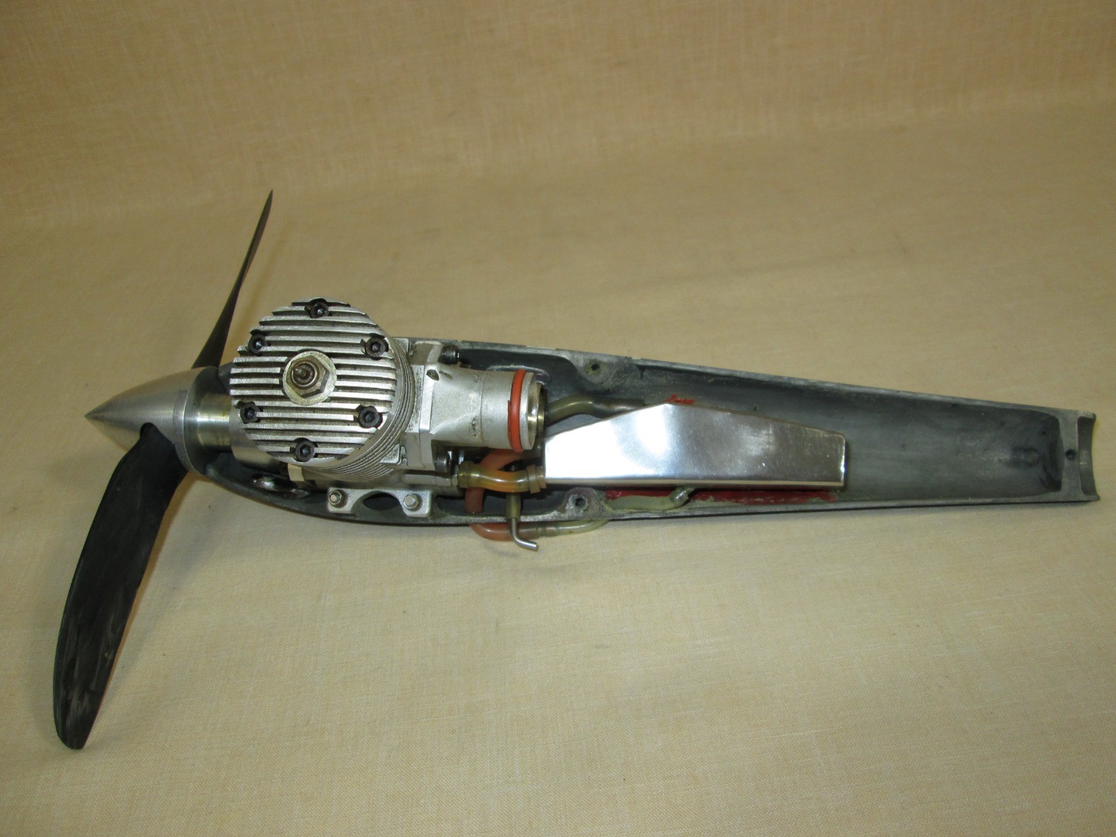MINT - CLASS D SPEED CONTROL LINE with K & B .67 RACING ENGINE - IMMACULATE !